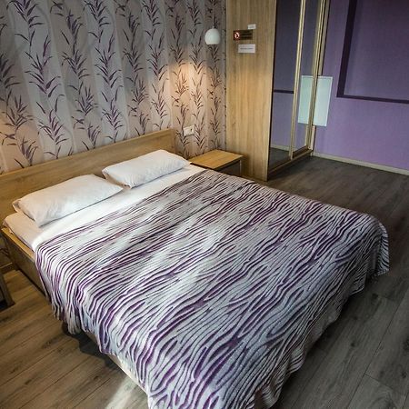 Solo Apartment Dragomanova Kiev Extérieur photo